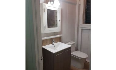 ALQUILER DE AMPLIA CASA CERCA A CALZADA DE  AMADOR 98.9M2