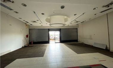 ALQUILER DE LOCAL COMERCIAL EN LOS PUEBLOS DE 570M CON 2 NIVELES