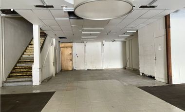 ALQUILER DE LOCAL COMERCIAL EN LOS PUEBLOS DE 570M CON 2 NIVELES