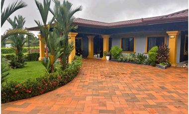 VENTA DE HERMOSA CASA  PASO CANOA
