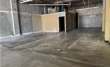 ALQUILER DE LOCAL COMERCIAL EN PLANTA BAJA COSTA DEL ESTE (20)