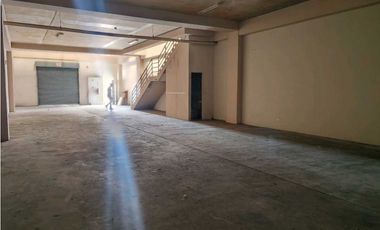 BODEGA 448 m2 - DON BOSCO