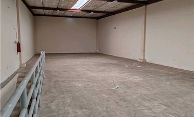 BODEGA 448 m2 - DON BOSCO