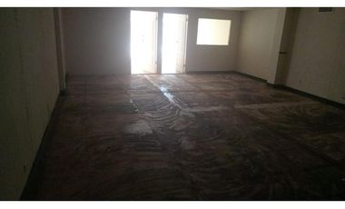 ALQUILER LOCALES Y OFICINAS COMERCIALES CALLE 50 CV