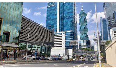 ALQUILER LOCALES Y OFICINAS COMERCIALES CALLE 50 CV