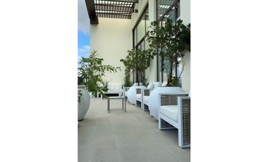 VENTA DE PENTHOUSE EN SANTA MARIA, 5 REC