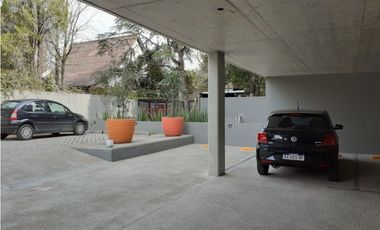 OFICINA ALQUILER EN LOMAS DE SAN ISIDRO