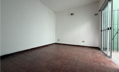 Jean Jaures 6059, Depto 3, entre Paris y Bruselas. Atalaya