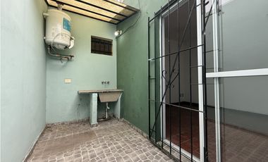 Jean Jaures 6059, Depto 3, entre Paris y Bruselas. Atalaya