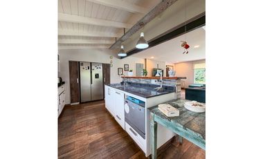 CASA 4 AMBIENTES. SIERRA DE LOS PADRES.