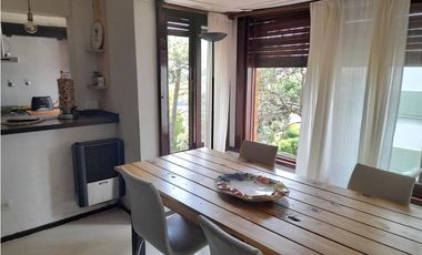 Departamento en el centro de pinamar. A 4 cuadras de la playa
