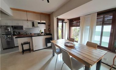 Departamento en el centro de pinamar. A 4 cuadras de la playa