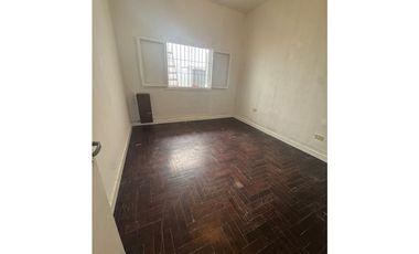 PH al frente 3amb. Av. Colón al 4400. U$ 75000