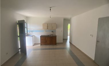 VENDO CASA 2 DORM B° ITAEMBE DIV PROV. (TANQUE) POSADAS MNES