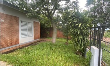 VENDO CASA 2 DORM B° ITAEMBE DIV PROV. (TANQUE) POSADAS MNES