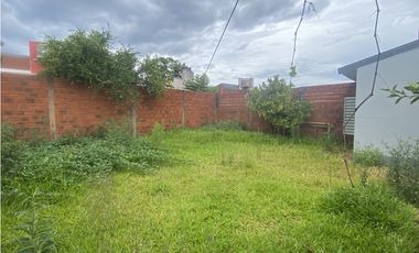 VENDO CASA 2 DORM B° ITAEMBE DIV PROV. (TANQUE) POSADAS MNES