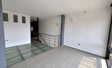 LOFT EN RENTA EN COND. CON ALBERCA EN TLALTENANGO, CUERNAVACA