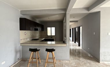 Apartamento Amplio con Terraza en Arriendo – San Luis, Cali