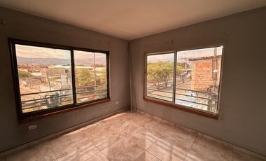 Apartamento Amplio con Terraza en Arriendo – San Luis, Cali