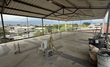 Apartamento Amplio con Terraza en Arriendo – San Luis, Cali