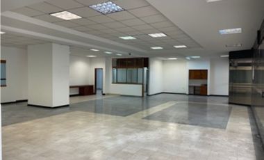 SE VENDE LOCAL SECTOR SANTAFE