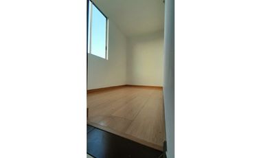 ACSI 1135. Se vende Casa en Mosquera. Conjunto Quintas del Trébol.