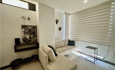 APARTAESTUDIO.AMOBLADO EN ARRIENDO. EXCELENTE UBICACION