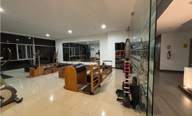 Venta aparta suite en Llanogrande Rionegro con balcón