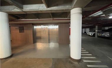 Venta aparta suite en Llanogrande Rionegro con balcón