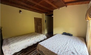 Espaciosa finca mixta en venta Andes - Vía Jardín (JS)