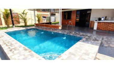 Casa campestre nueva en venta en parcelación - Santa Elena, El Cerrito