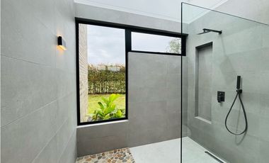 Casa de lujo para estrenar en condominio en Llanogrande