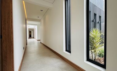 Casa de lujo para estrenar en condominio en Llanogrande