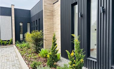 Casa de lujo para estrenar en condominio en Llanogrande