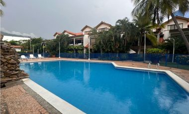 Se arrienda casa en Bello Horizonte - Santa Marta