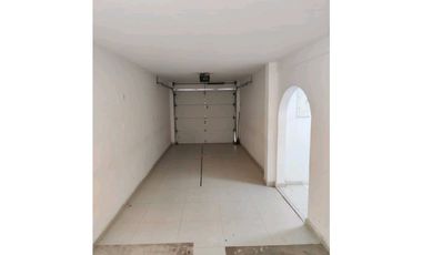 SE ARRIENDA CASA BARRIO SAN VICENTE