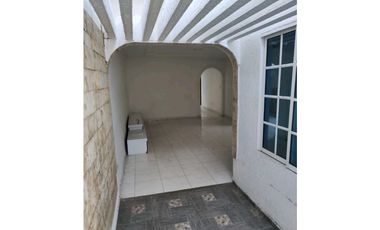 SE ARRIENDA CASA BARRIO SAN VICENTE