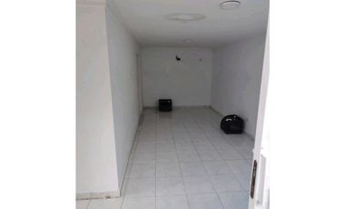 SE ARRIENDA CASA BARRIO SAN VICENTE