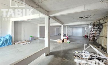 Renta Edificio Comercial en la Gustavo A. Madero con 600 metros en 3 pisos