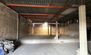 Renta Edificio Comercial en la Gustavo A. Madero con 600 metros en 3 pisos