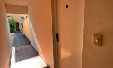 Monoambiente en alquiler en Moron Sur