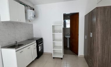 Monoambiente en alquiler en Moron Sur