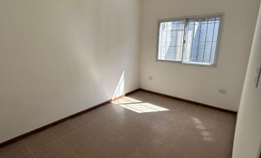 Departamento Tipo Casa en alquiler en Wilde