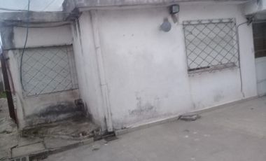 Casa para 2 Familias en venta en Ezpeleta Este