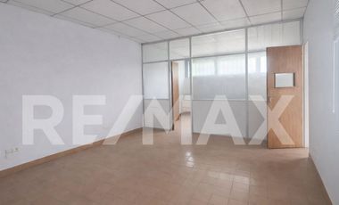 ALQUILER GALPON + OFICINAS - CIPOLLETTI