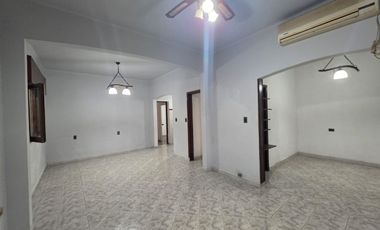 ALQUILER CASA 3AMB VILLA BOSCH 300M ESTACION