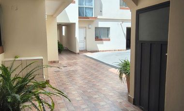 HERMOSO DEPARTAMENTO  A MEDIA CUADRA TRANVIA!!!