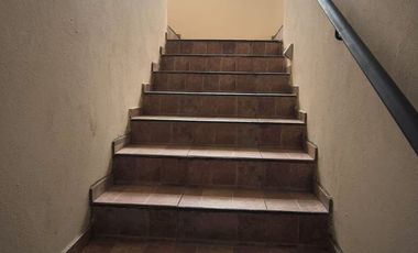 HERMOSO DEPARTAMENTO  A MEDIA CUADRA TRANVIA!!!