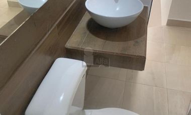 Casa en Renta en El Dorado, León, Gto. a un lado de Wallmart de Vía Alta y cerca de Puerto Interior