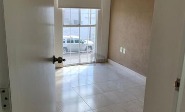 Casa en Renta en El Dorado, León, Gto. a un lado de Wallmart de Vía Alta y cerca de Puerto Interior